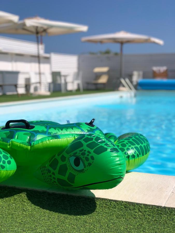 Color Miami Beach Family Hotel Milano Marittima Exterior foto